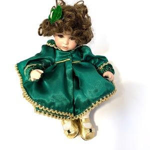 Marie Osmond Porcelain Doll 2007 Christmas